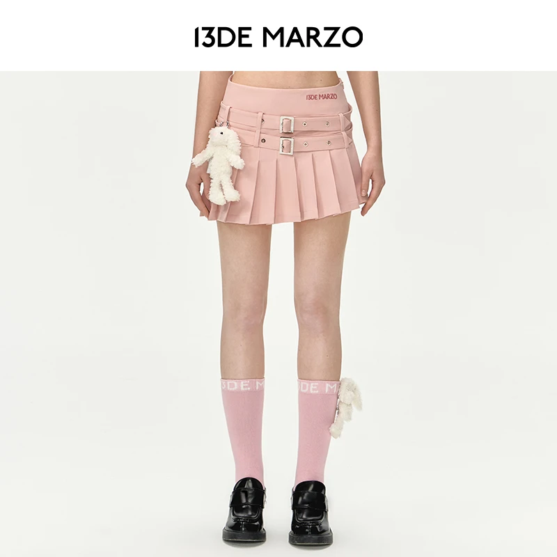 13DE MARZO女士玩偶挂件百褶裙辣妹百搭时尚半身短裙