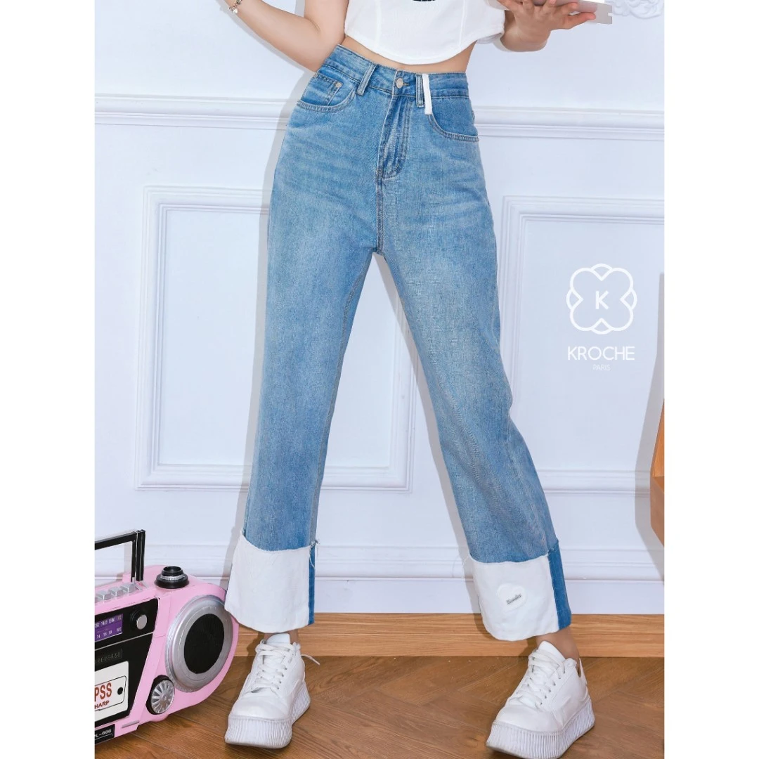 2233【金拐子专属】Kroche 拼接撞色毛边下摆直筒牛仔裤