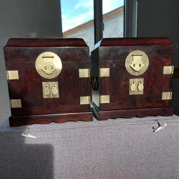 印度木雕普通件近现代全品孤品小叶紫檀老料官皮箱