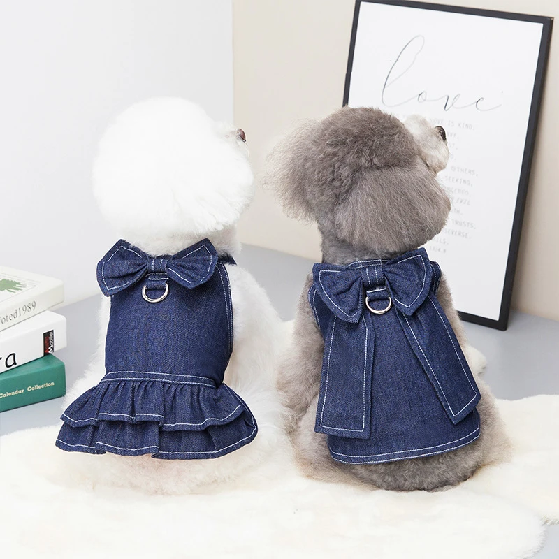 春夏宠物衣服大领结牛仔套装可挂牵引绳博美宠物狗狗服饰可爱简约