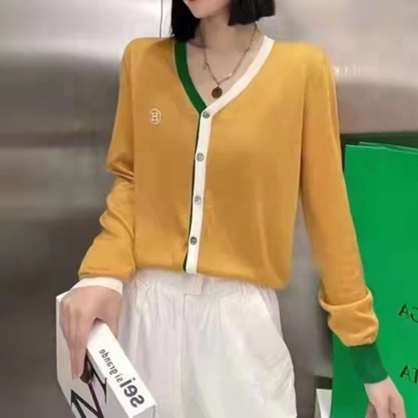 春秋欧货V领字母长袖品质百搭潮流开衫