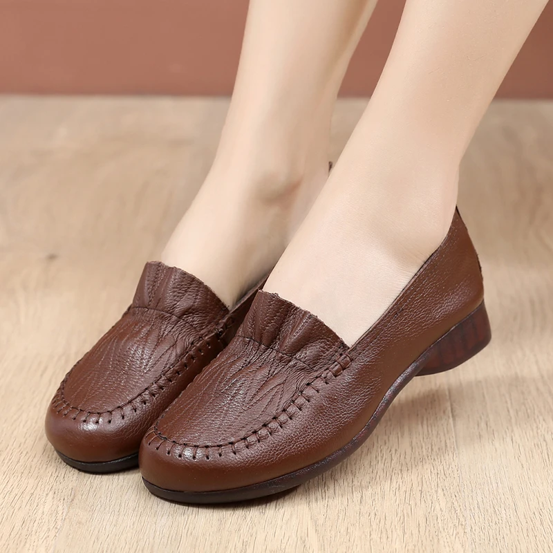 牛筋底真皮妈妈鞋软底软面舒适女鞋软皮鞋2025年春秋款中老年单鞋