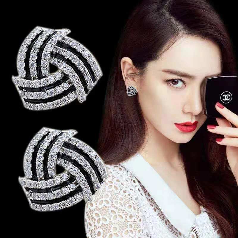 耳钉S925银针女韩版气质时尚个性百搭三角形几何耳饰黑色网红耳环