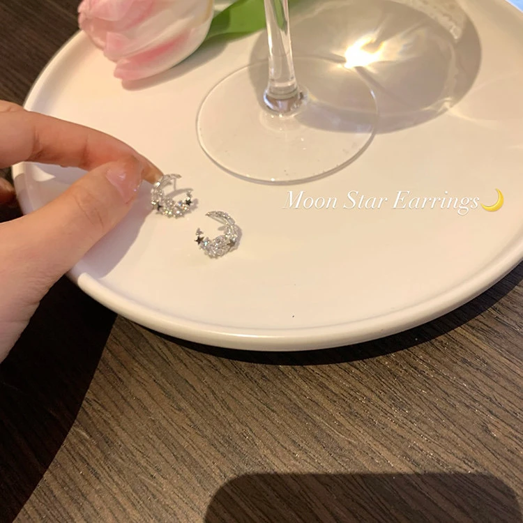 铜合金耳饰 AL1704 时髦星月小耳钉轻奢小众高级感设计耳环气质