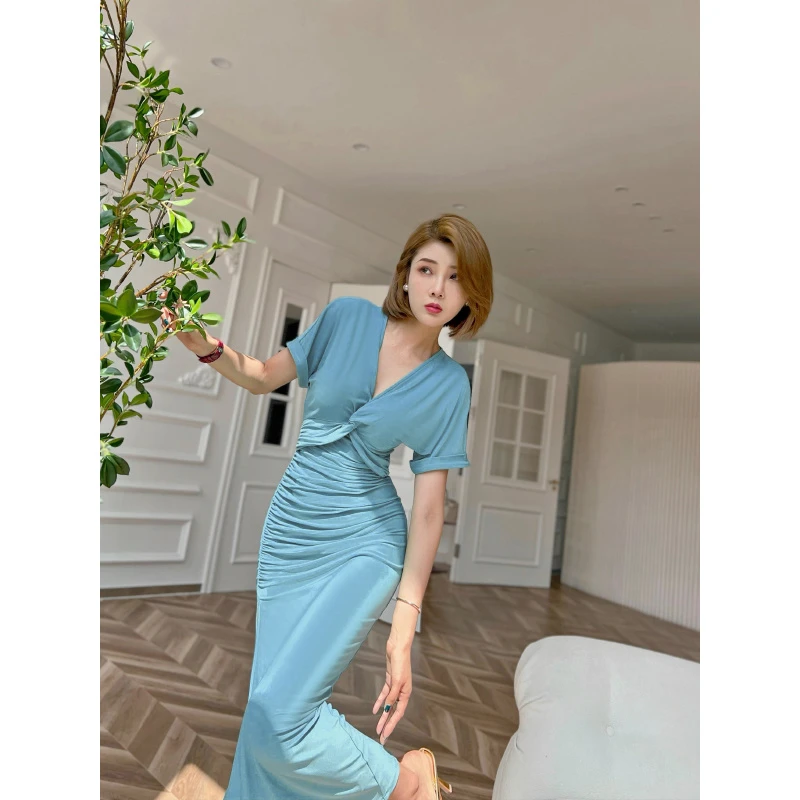 XULU原创夏季纯色扭结修身裙复古气质开衩褶皱V领连衣裙