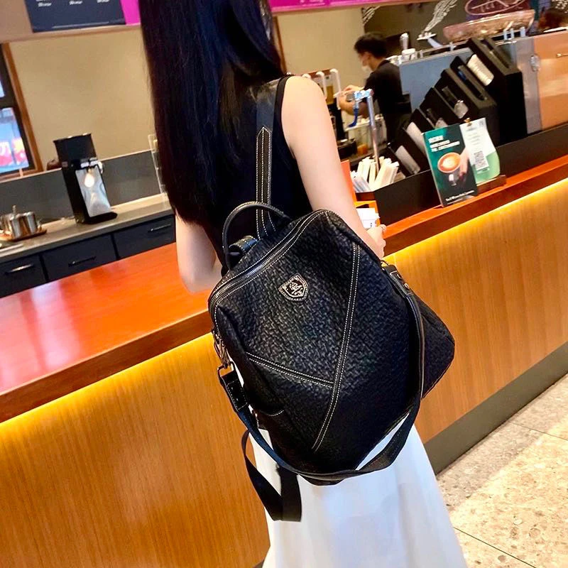 真皮女包头层牛皮双肩包女韩版新款百搭软皮真皮书包休闲旅行包包