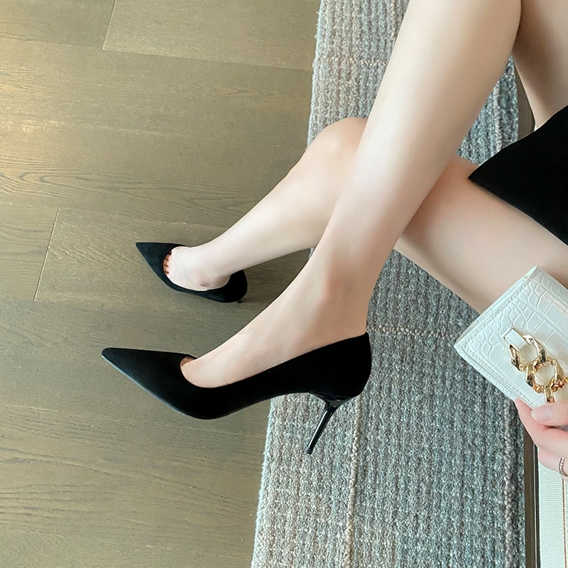 绒面黑色时尚尖头高跟鞋细跟百搭职业浅口性感工作气质中跟春秋
