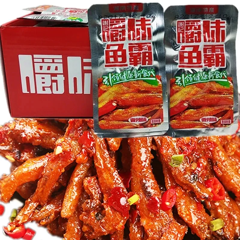 显峰谢记嚼味鱼霸小鱼仔香辣糖醋麻辣小鱼干零食即食湖南特产整箱
