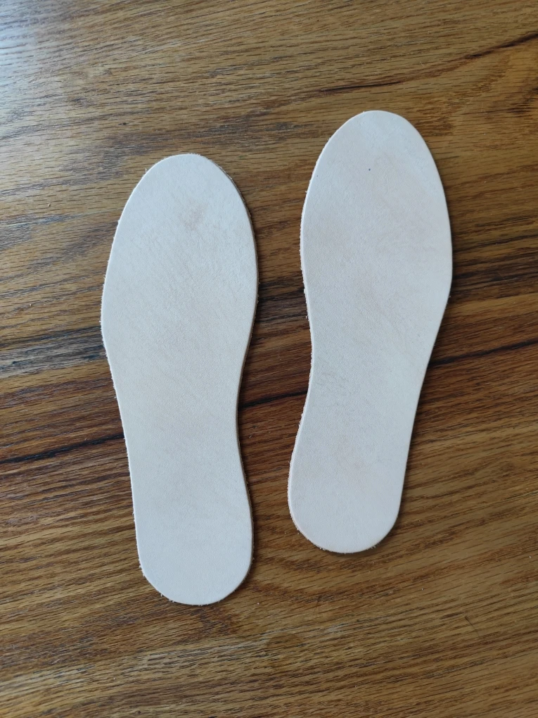 头层牛皮鞋垫男女真皮鞋垫吸汗防臭牛皮鞋垫黄牛皮鞋垫特价款微瑕