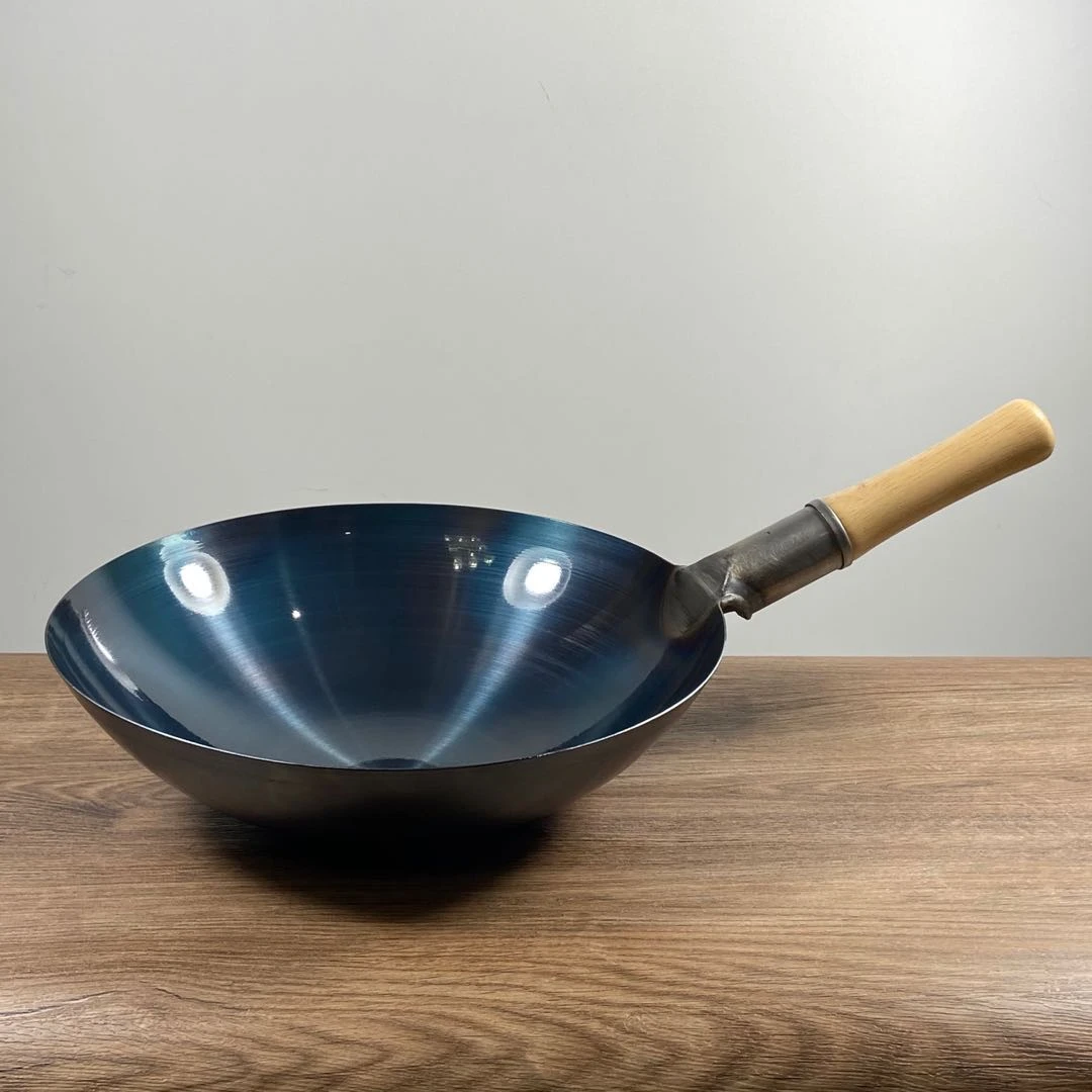 饭店厨师专用铁锅老式家用炒锅煤气灶炒菜锅不粘锅无涂层超轻薄轻