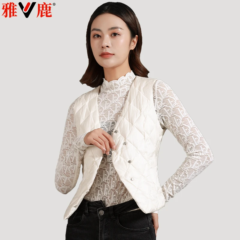 V/雅鹿22616女士时尚轻薄短款百搭白鸭绒背心无袖保暖冬季羽绒服