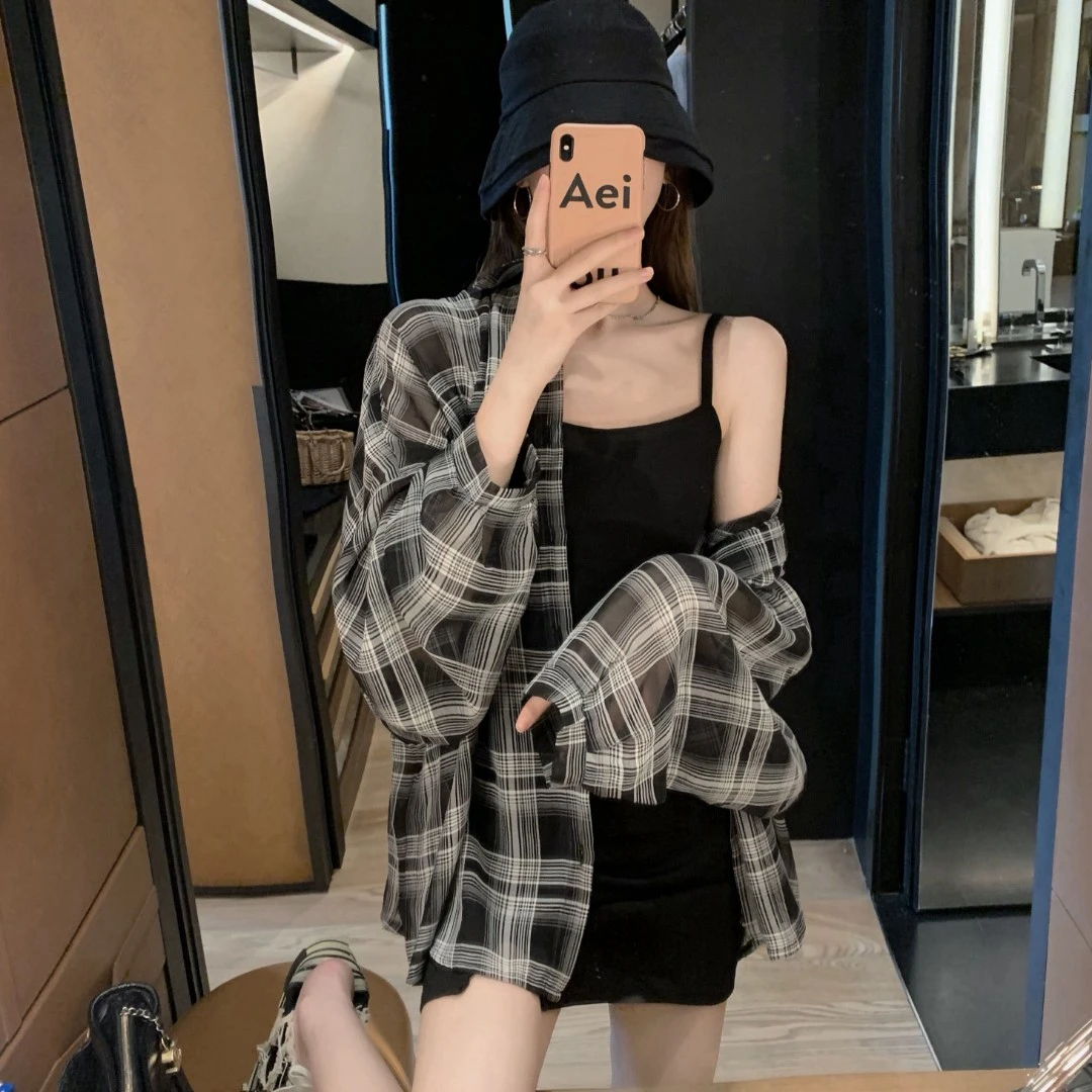 2023夏季新款格子防晒衬衫长袖衬衣女开叉吊带小黑裙套装套装薄款