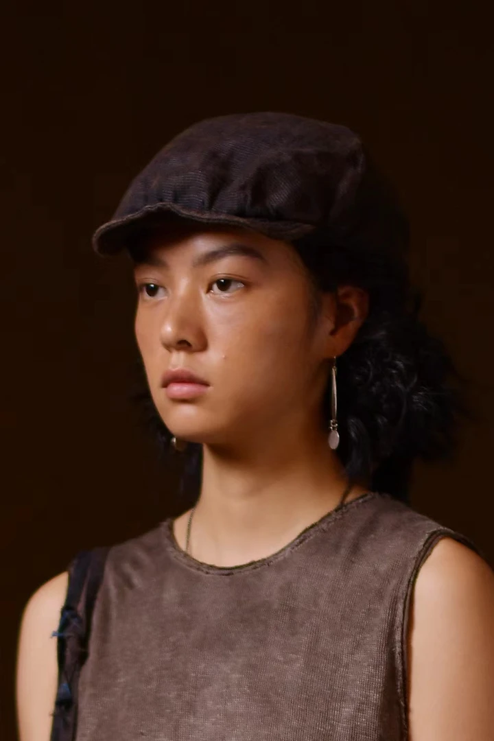 左岸迷香蓝黑色帽子