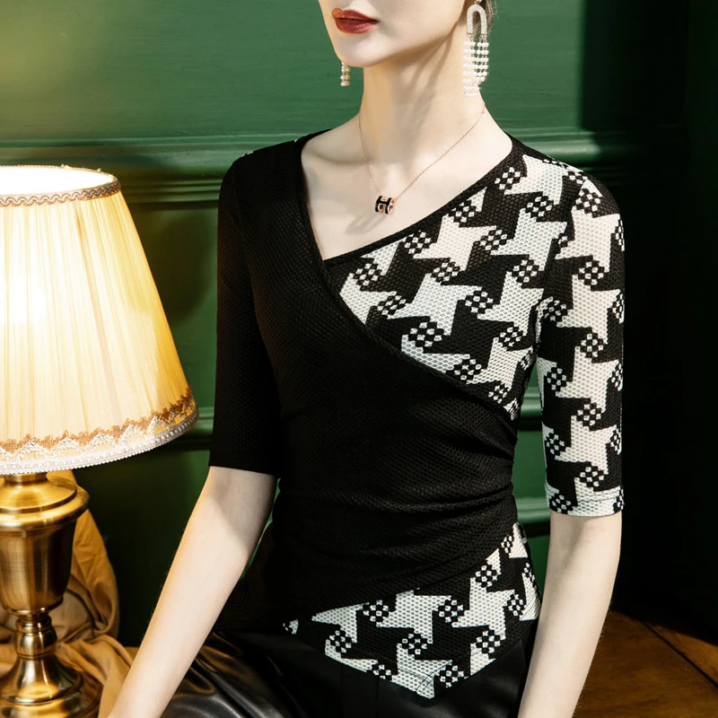 设计感撞色印花褶皱收腰上衣T恤女中袖V领洋气小衫修身蕾丝打底衫