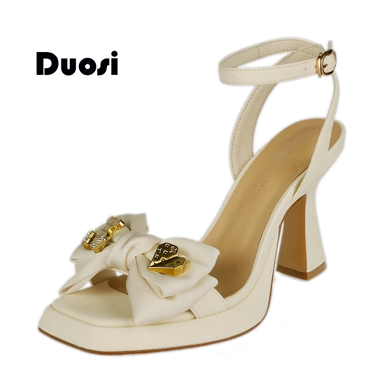 【DUOSI】8cm名媛风大蝴蝶结一字带粗跟女凉鞋夏季高跟鞋B638-12