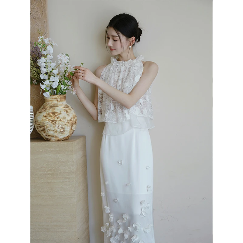 且可ChillCozy 丽贝卡 针织刺绣蕾丝花边无袖小A上衣