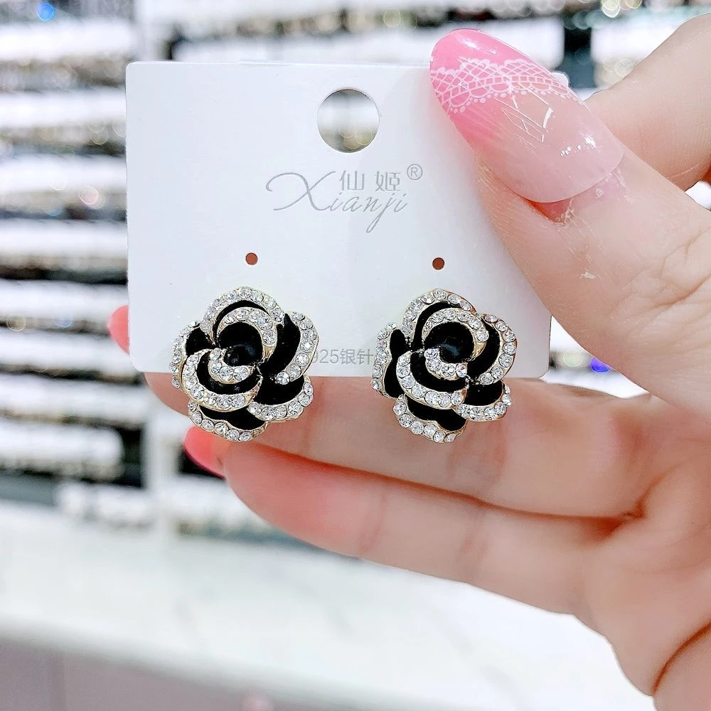 铜合金莫桑石耳饰 铜合金微镶合成碳锆石黑玫瑰耳钉新疆包邮