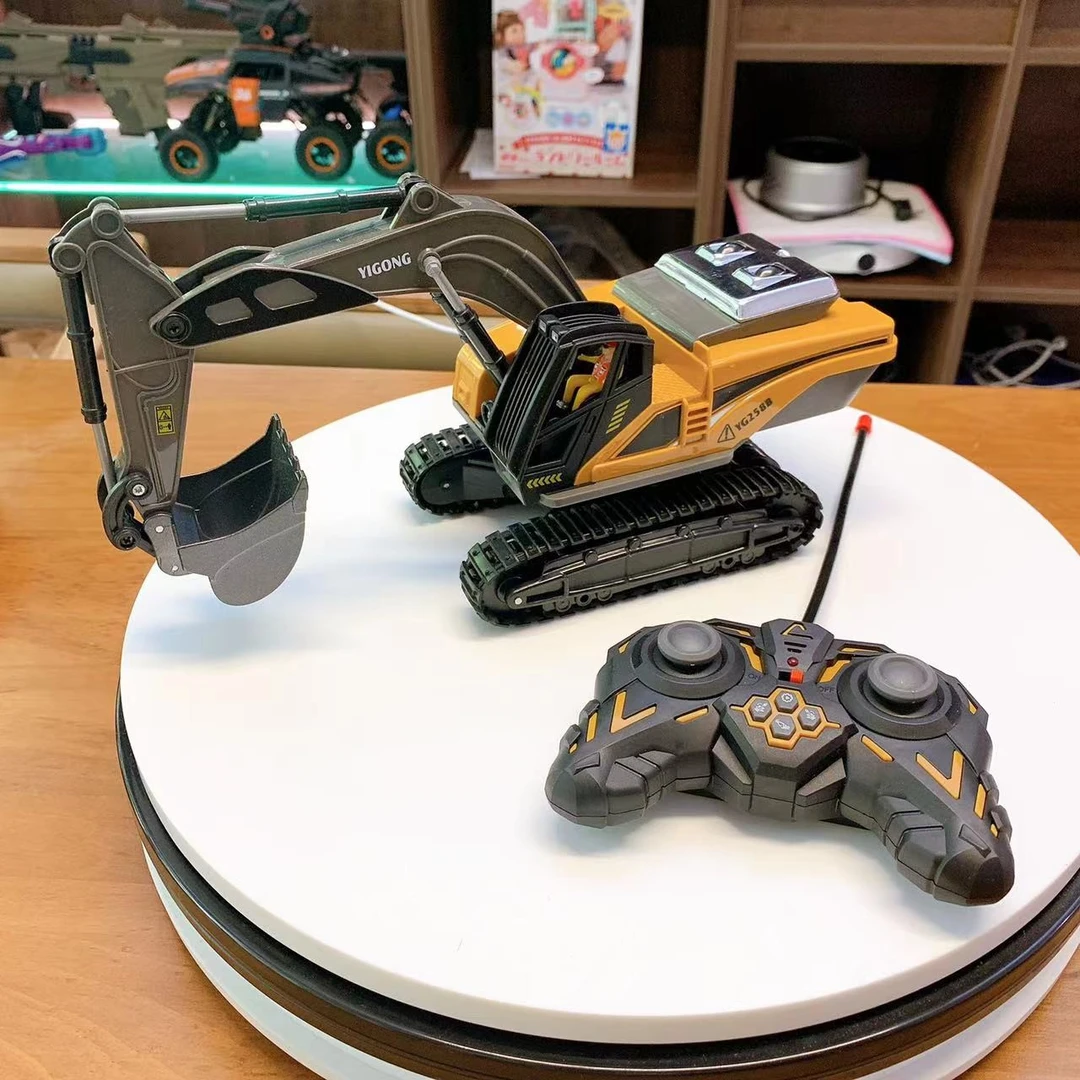 8通道合金遥控挖掘机 工程车玩具 男孩玩具
