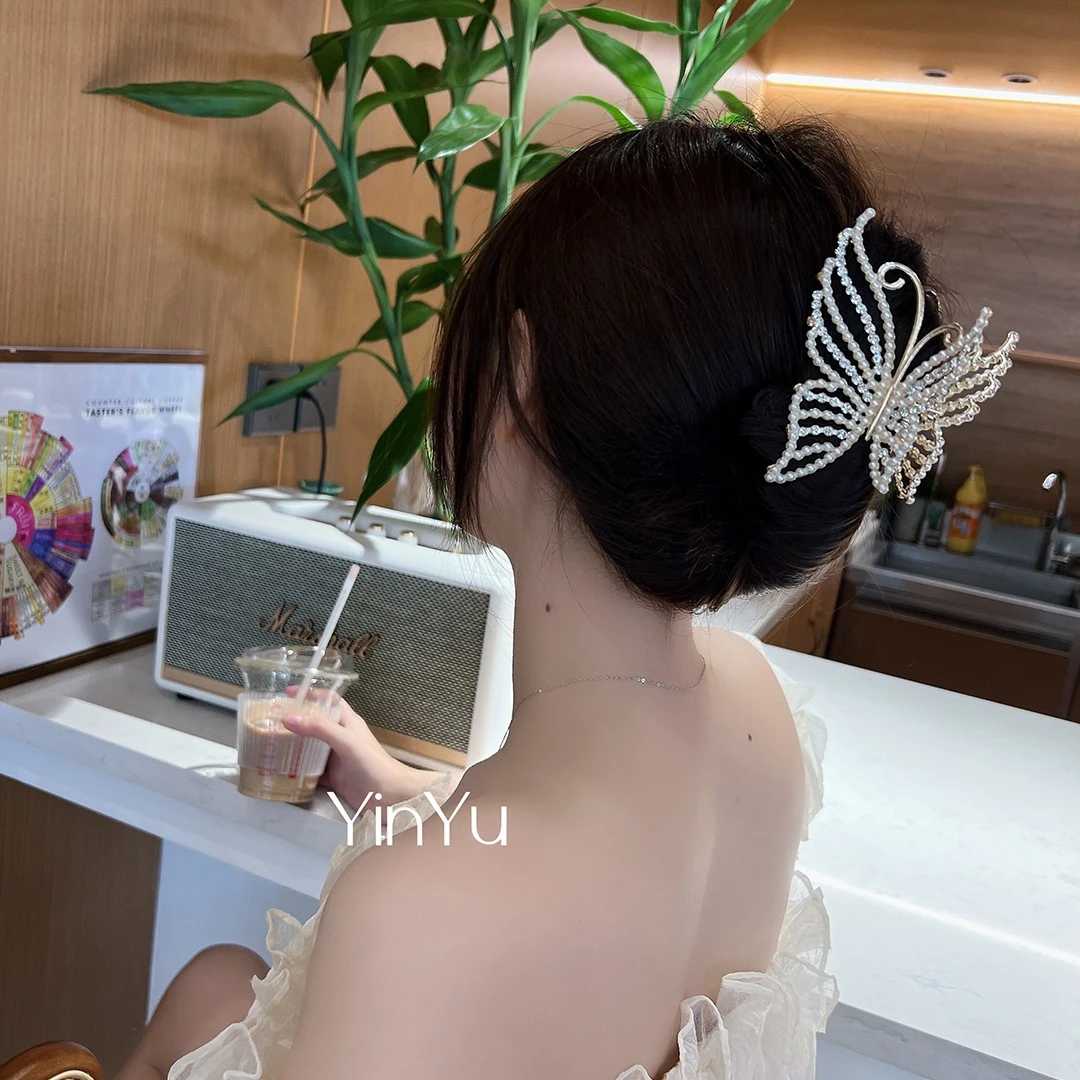 茵语 铁合金发饰 轻奢优雅气质珠珠满镶蝴蝶款抓夹发夹女甜美