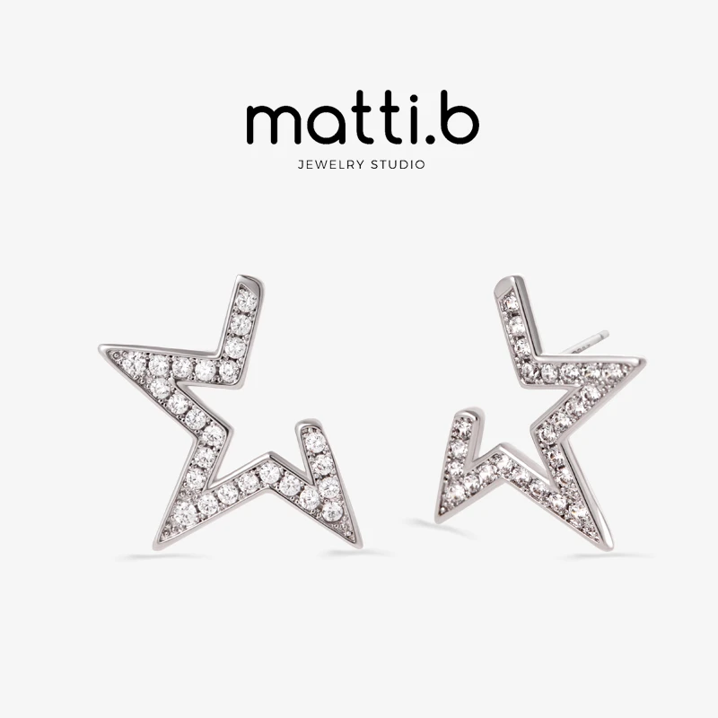 铜合金合成锆石耳饰 小众简约镶钻五角星时尚设计感ins耳钉女1500