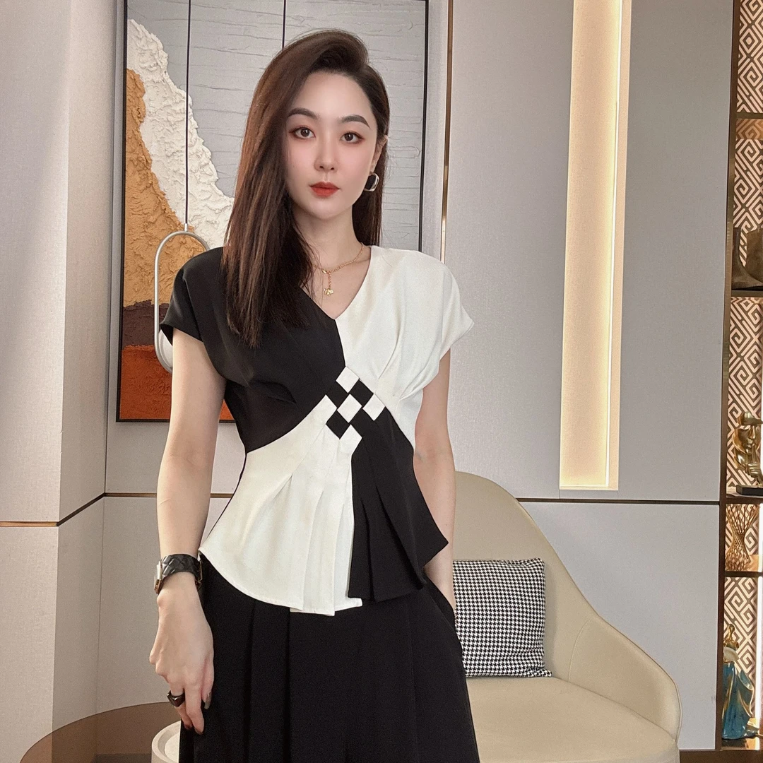 【彰显魅力】慕兰繁浮夏季新款法式气质撞色收腰V领短袖MM-69550