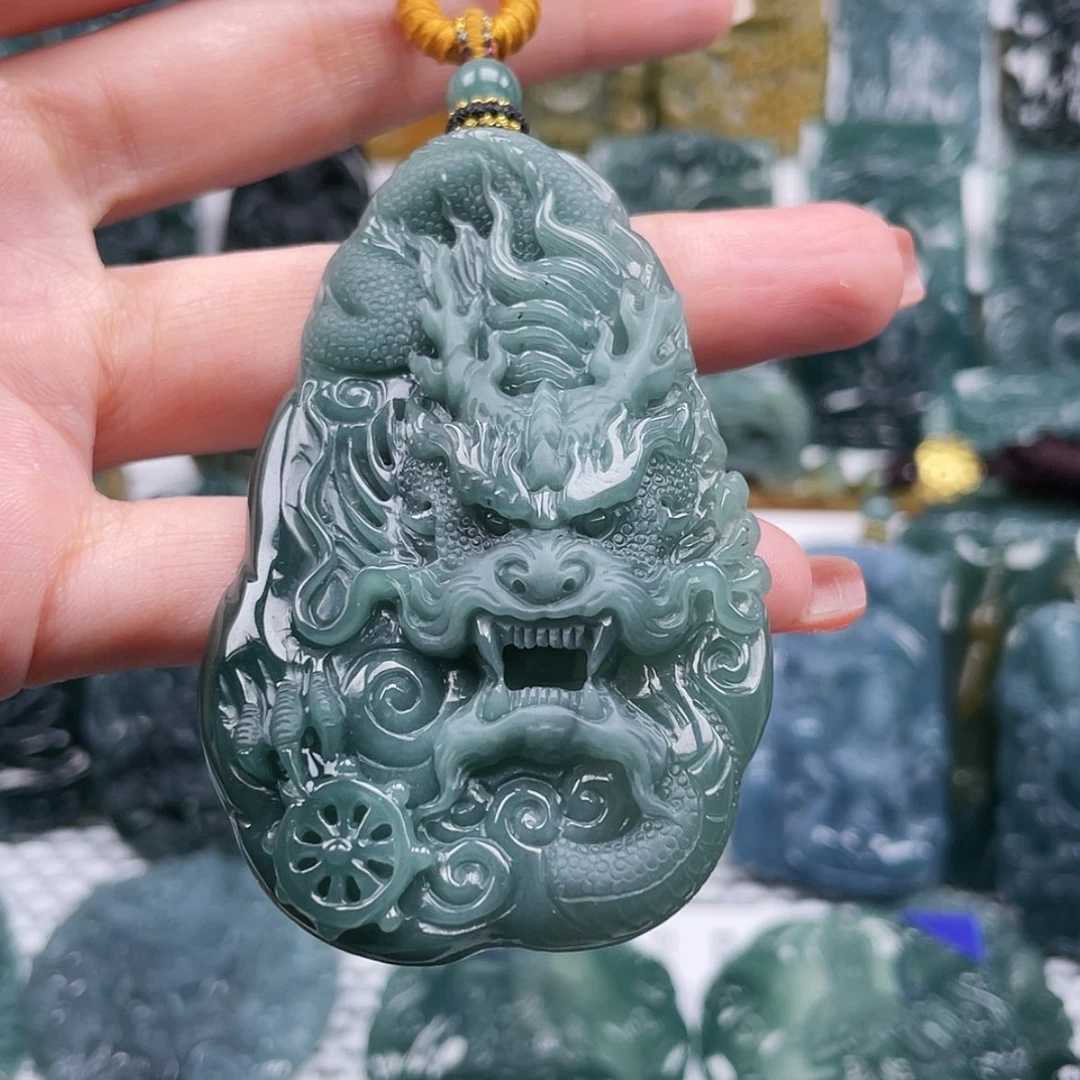 【闪购商品】翡翠颈饰未镶嵌