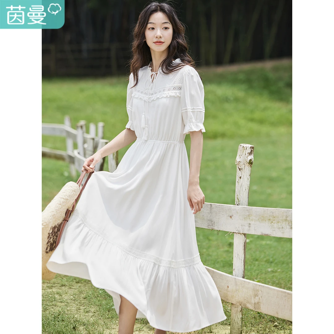 茵曼系带木耳边领连衣裙2023夏装新款松紧腰泡泡袖长裙F18323091