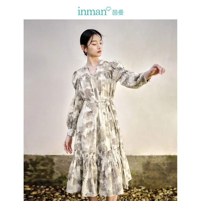 【薄荷曼波】茵曼新中式晕染印花连衣裙春女新款系带显瘦收腰裙