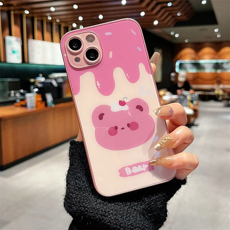 适用iPhone15promax苹果14高级手机壳保护套13草莓小熊头12玻璃壳