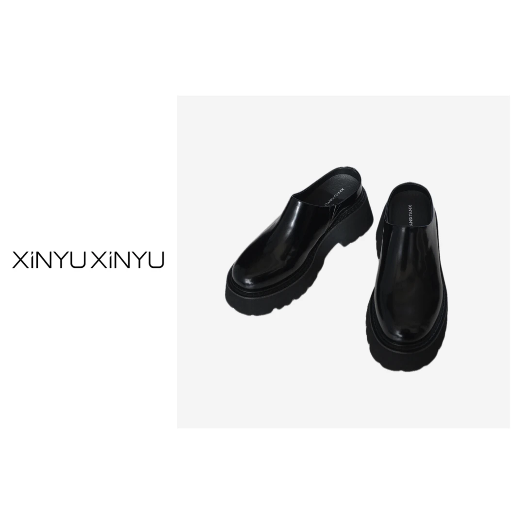 XINYU/芯与  厚底圆头套脚亮面半托鞋 XZ3202 百搭休闲舒适时尚