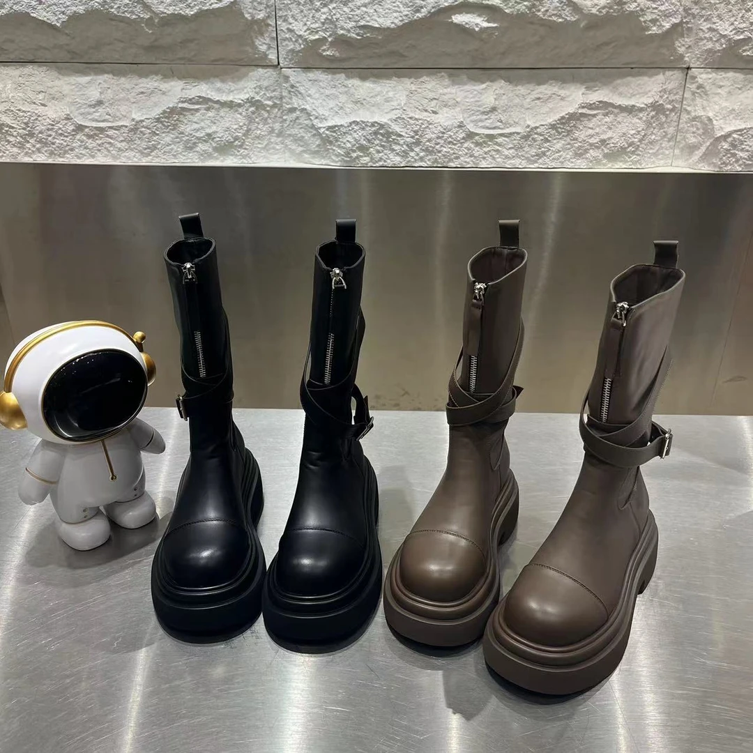 7617-7冬季新款厚底马丁靴英伦风皮带扣中筒骑士靴潮靴