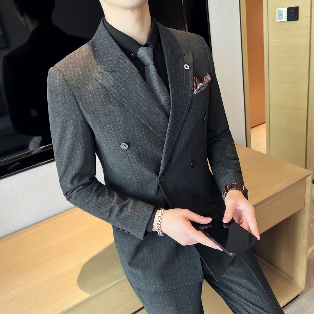男士高品质双排扣西装三件套条纹弹力面料戗驳领西服套装商务休闲