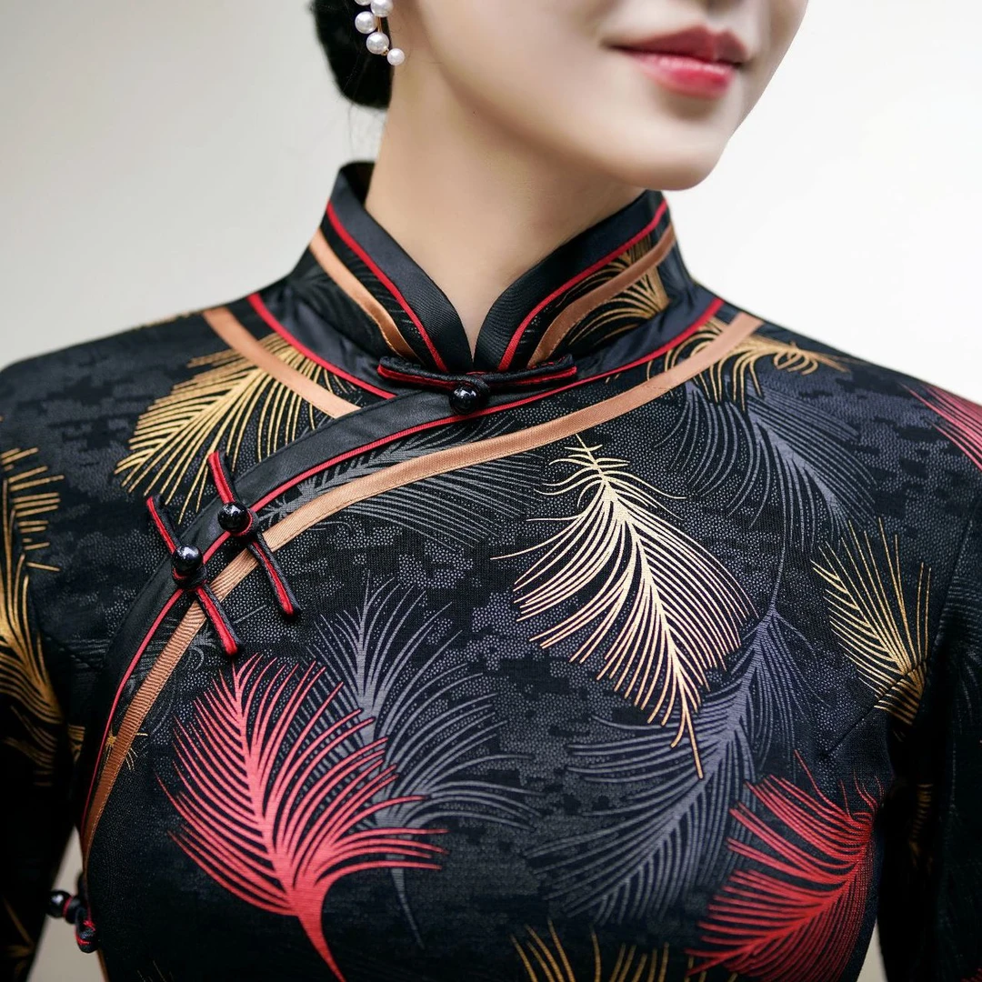 【七彩羽毛】2023年秋新款中国风修身复古时尚优雅大方长款旗袍