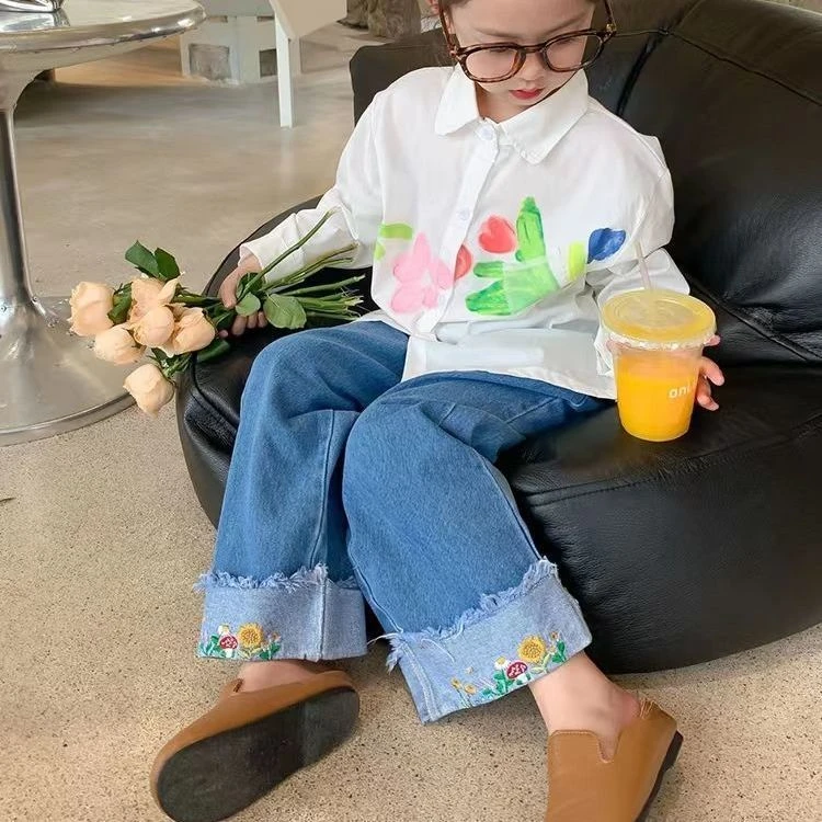 A38童装韩版女童儿童牛仔裤春秋季新款长裤宽松绣花直筒裤子秋款