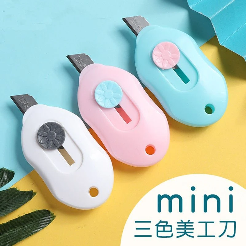 美工刀小号快递刀拆箱刀迷你小刀学生刀裁纸刀拆信封便捷随身小刀