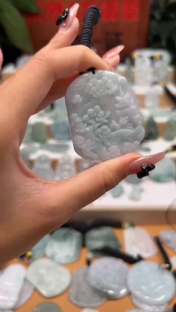 【闪购商品】翡翠颈饰未镶嵌天然A货翡翠10/31/159