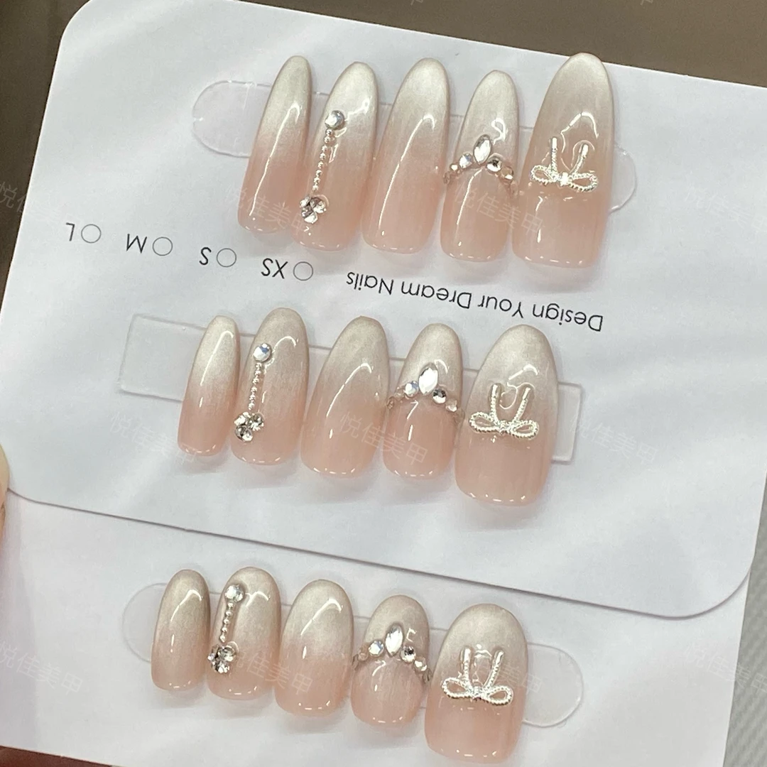 【月光闪烁】纯手工穿戴甲裸肤渐变色猫眼美甲贴片10片