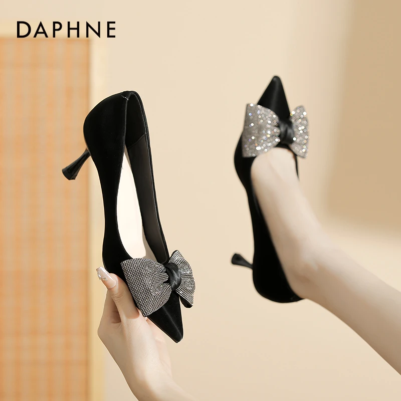 Daphne/达芙妮秋季气质高跟鞋时尚职业百搭细跟单鞋4223101322