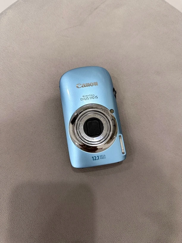 99新 Canon/佳能 佳能ixus110is 冰蓝色 屏幕微黄