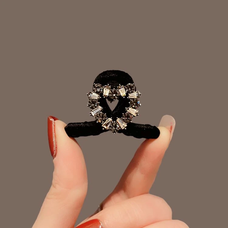 高级感小香植绒中号抓夹半扎发夹女2023新款后脑勺发量少小号夹子