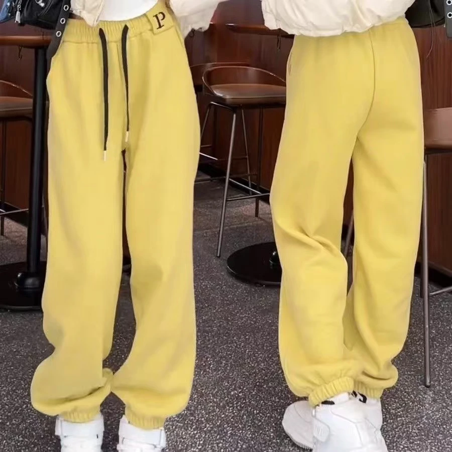 2024冬季潮流松紧腰加绒加厚运动字母P刺绣糖果色束脚卫裤女