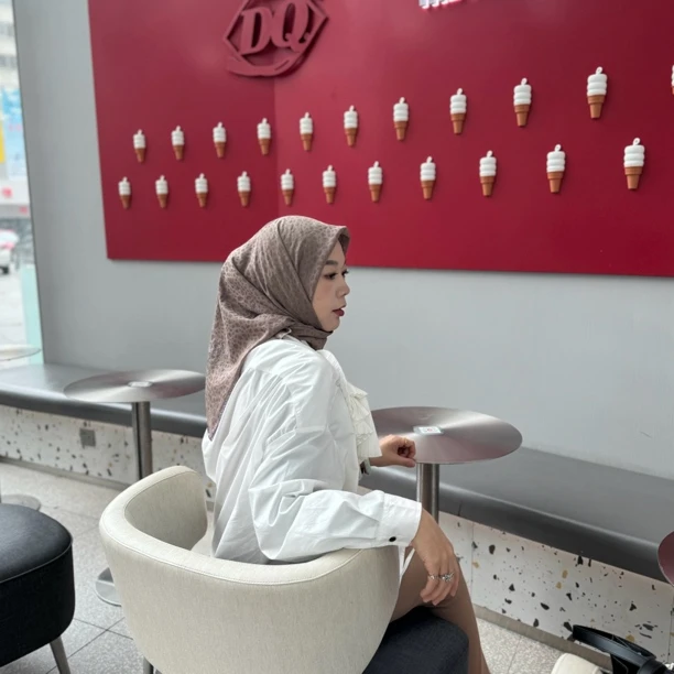 独特印花四季款优雅气质百搭高定方巾