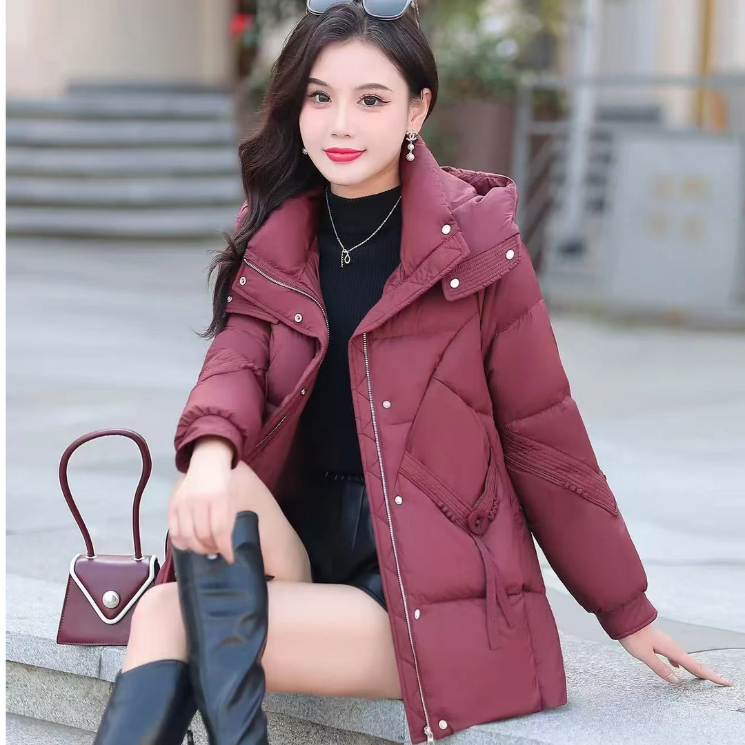 2024年时尚短款羽绒服A19