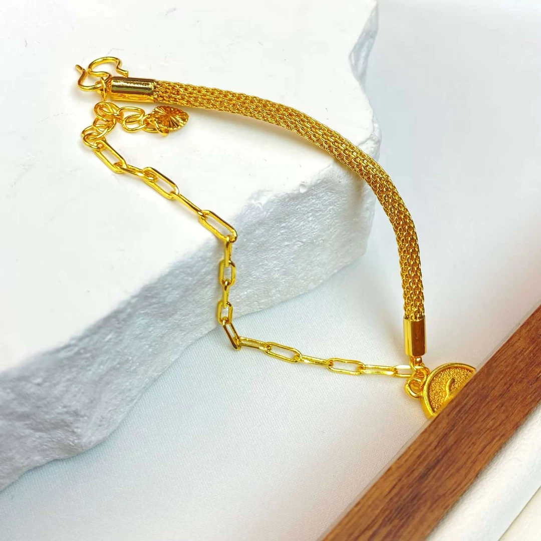 手链 R黄色设计款手链多样性发货15242