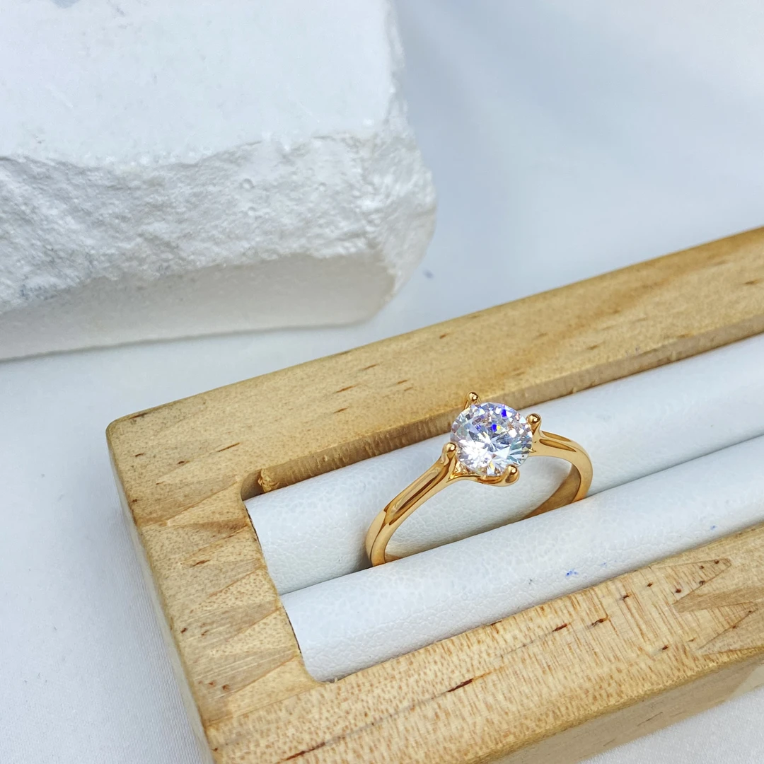 戒指 BY黄色四爪精工闭口戒指多样性发货16799