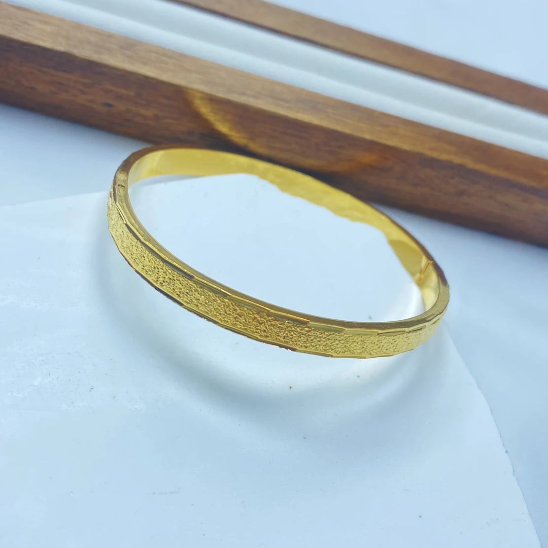 手镯 TCM黄色精工开口手镯多样性发货17021