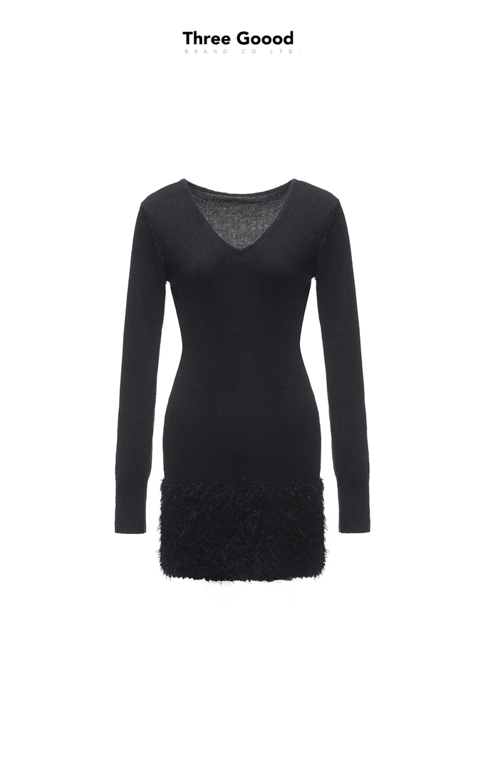 THREE GOOOD/三吉  雾漫白霜拼接V领针织连衣裙 SZZ241071