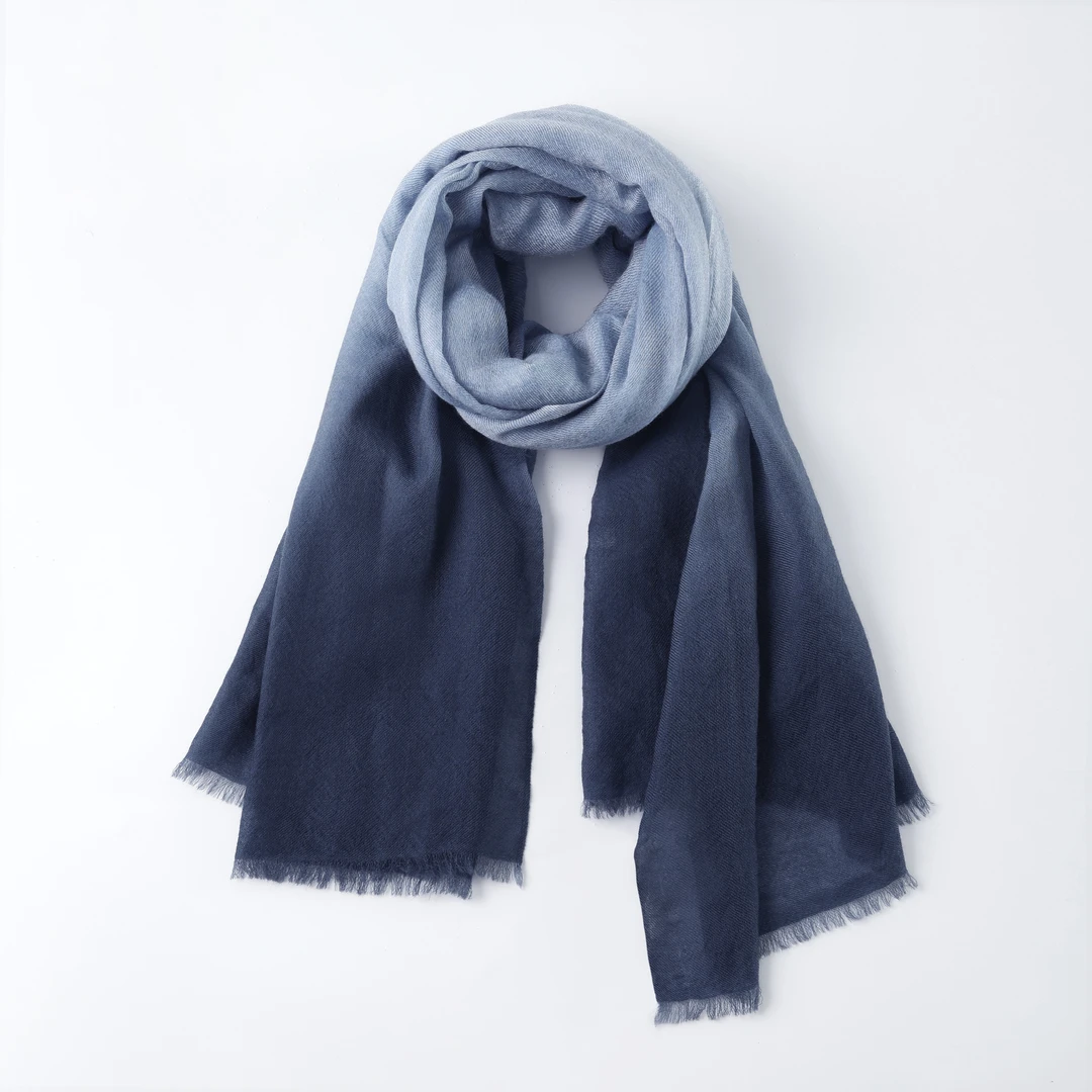 洪陵【白月光】200支吊染戒指绒长巾渐变丝巾披肩春夏蓝色外搭4607