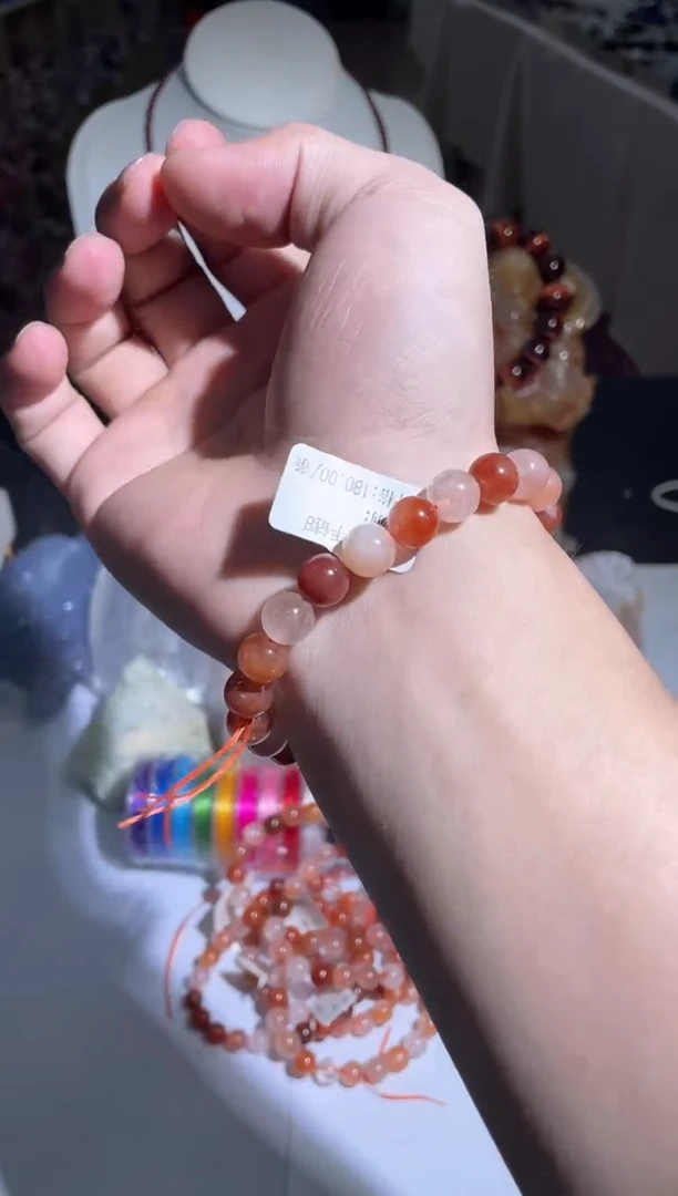 【闪购商品】水晶手链未镶嵌D02号卡8红兔毛单圈