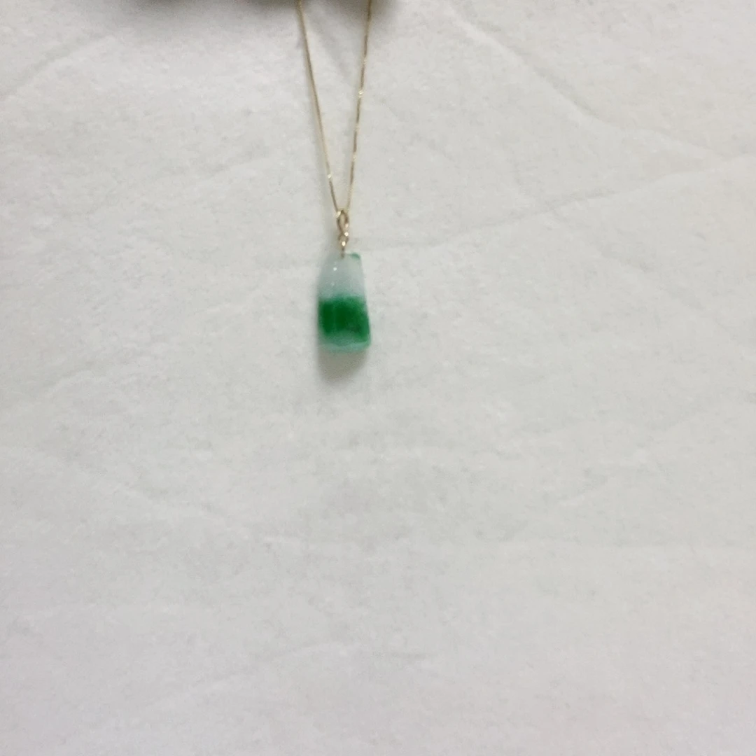 翡翠颈饰18K金镶嵌开****^简单